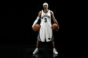 乐鱼体育下载app官网-CBA球队推进教练考核制度标准化，cba教练布置战术